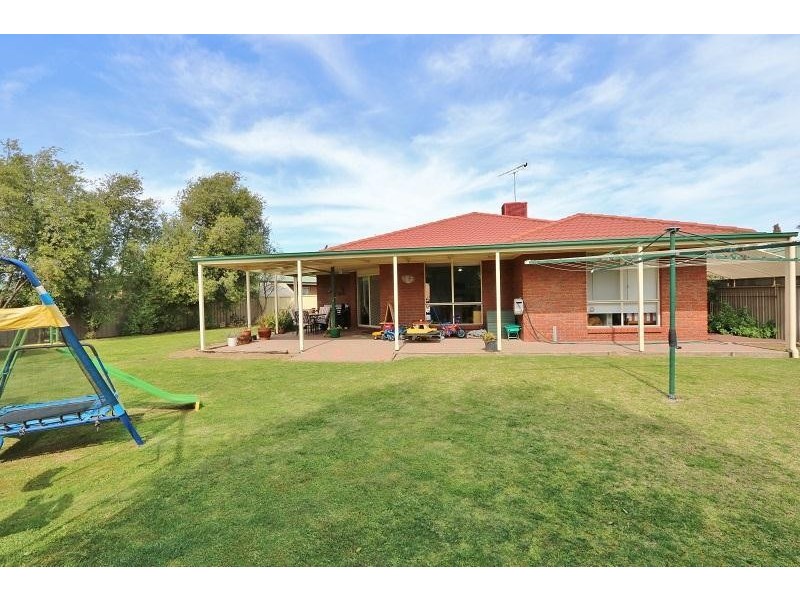 5 Byrnola Court, Kyabram VIC 3620