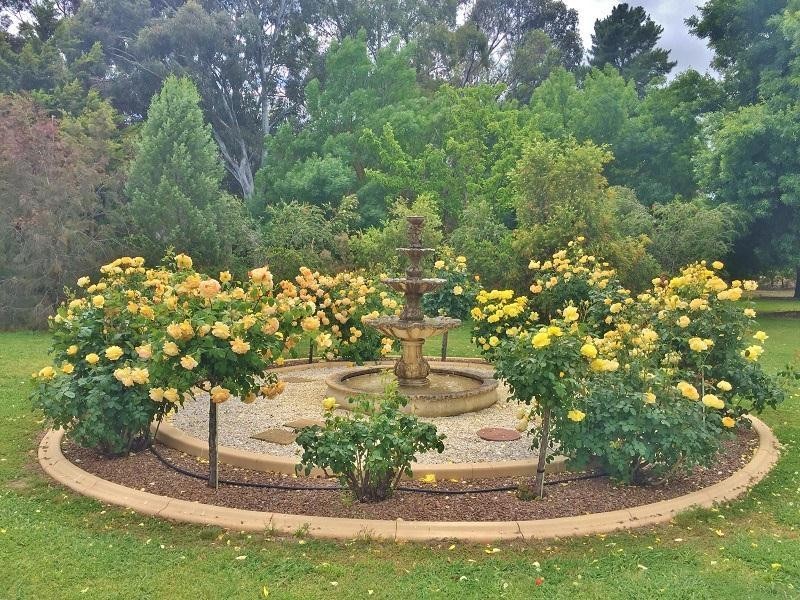 74 Howards Lane, Kyabram VIC 3620