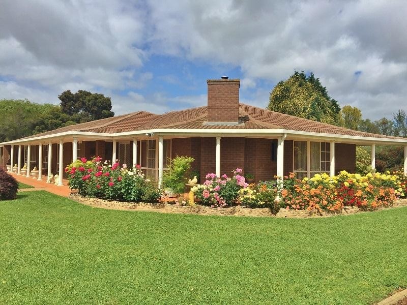 74 Howards Lane, Kyabram VIC 3620