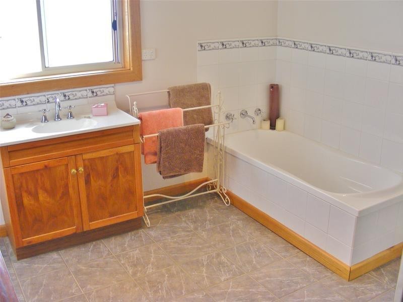 15 Pullar Street, Kyabram VIC 3620