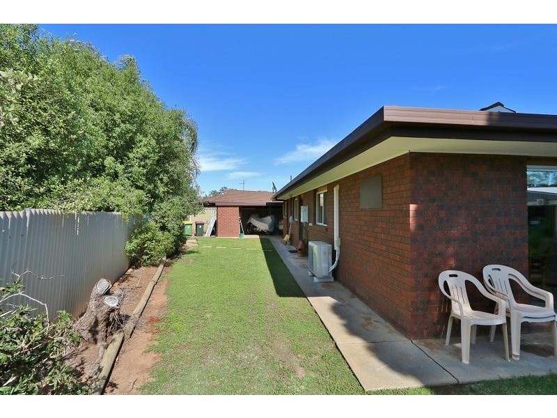 3/42-44 Lake Road, Kyabram VIC 3620