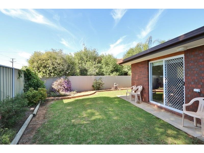 3/42-44 Lake Road, Kyabram VIC 3620