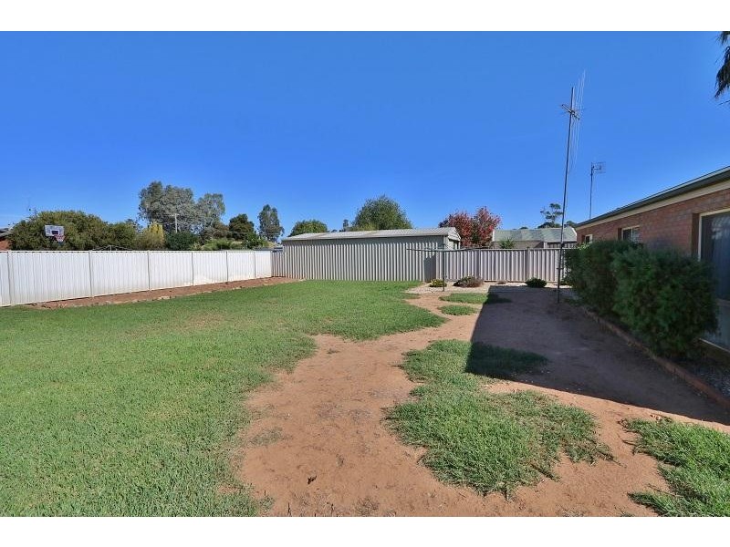 9 Deakin Grove, Tongala VIC 3621