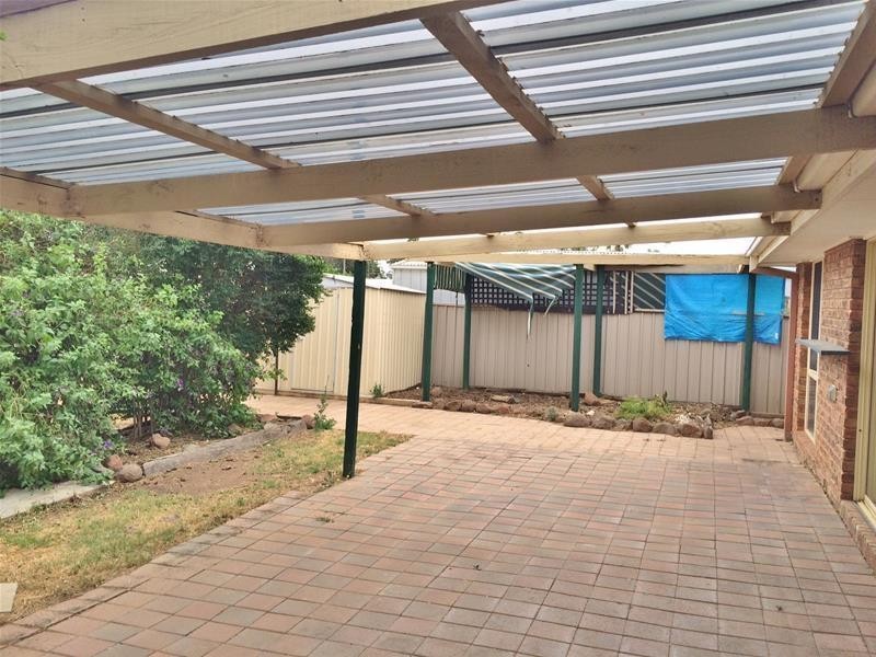 11 Deakin Grove, Tongala VIC 3621