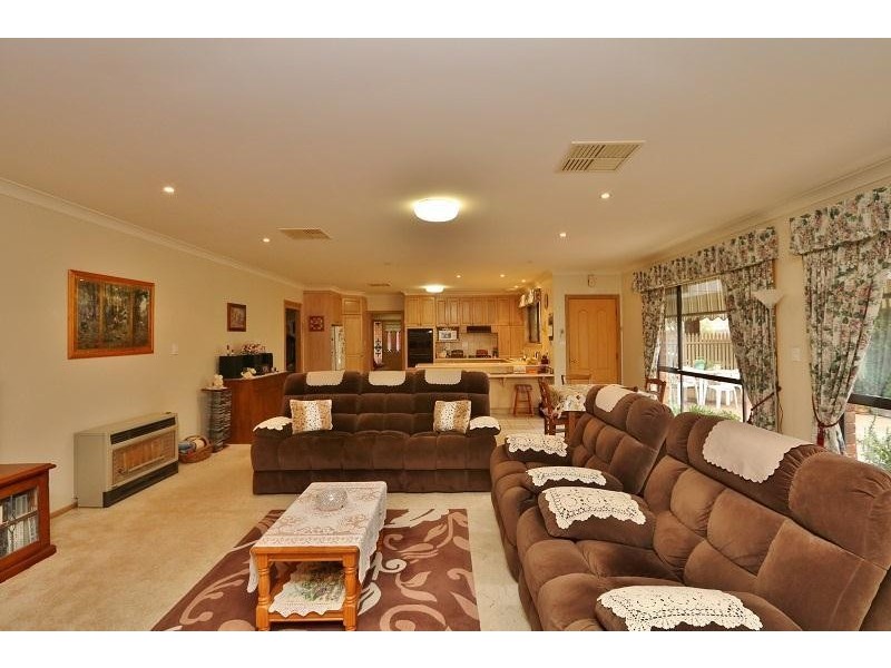 33 Waratah Street, Kyabram VIC 3620