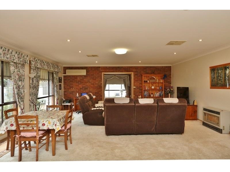 33 Waratah Street, Kyabram VIC 3620