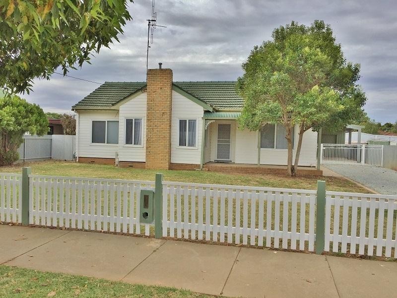 49 Edis Street, Kyabram VIC 3620