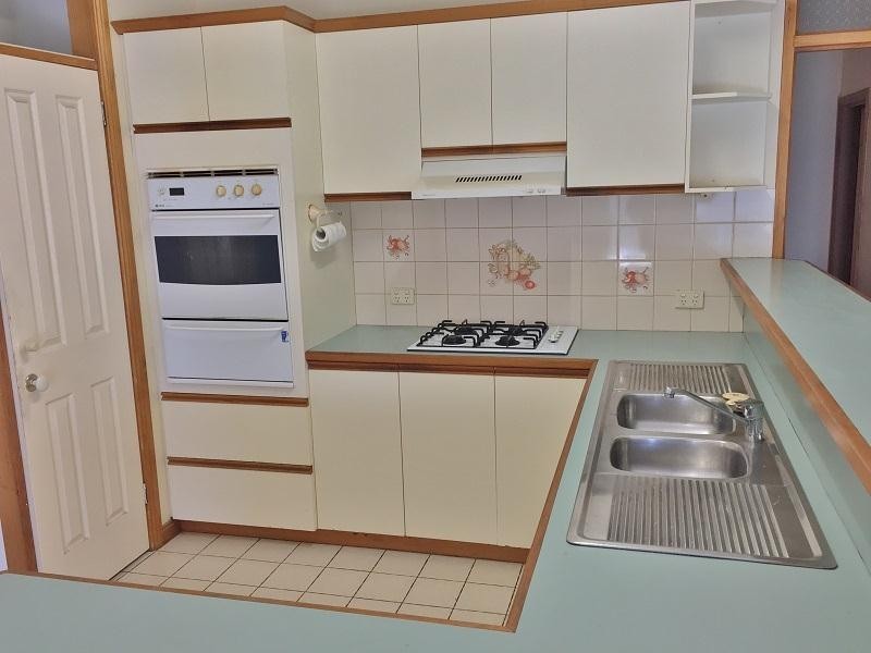 53 Fenaughty Street, Kyabram VIC 3620