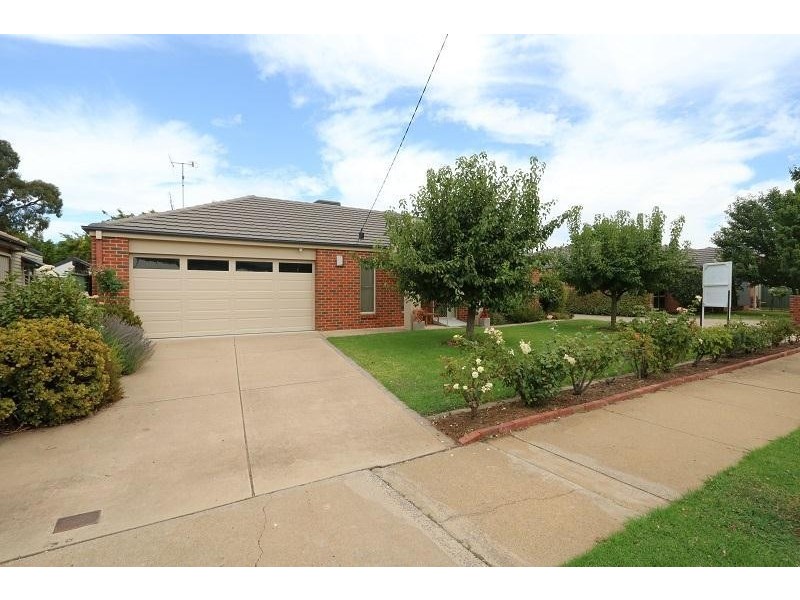 1/24 Saunders Street, Kyabram VIC 3620