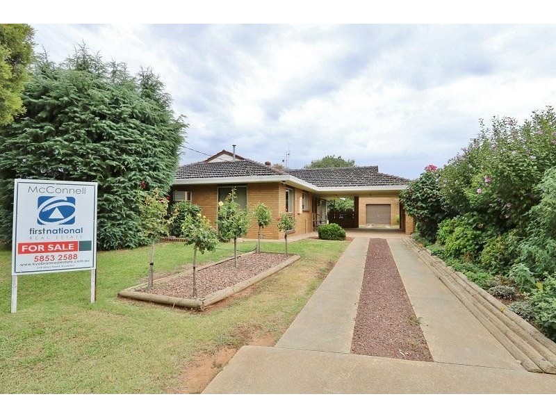 65 Railway Avenue, Stanhope VIC 3623
