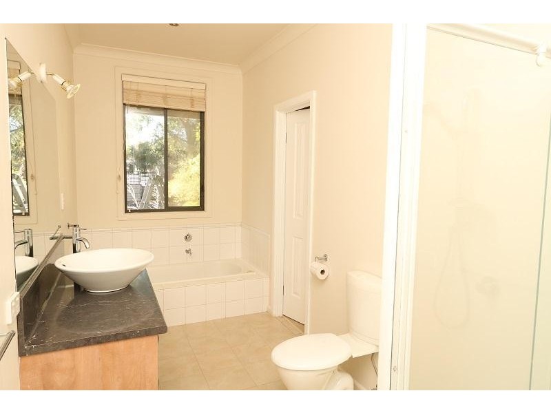 80 Fischer Street, Kyabram VIC 3620