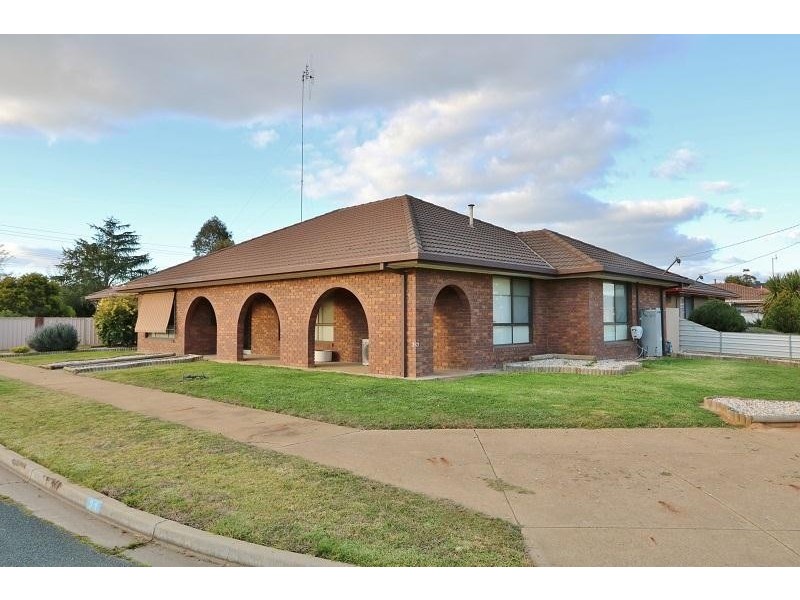 21 Banyule Court, Kyabram VIC 3620