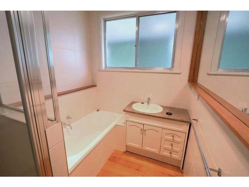 16 Unwin Street, Kyabram VIC 3620