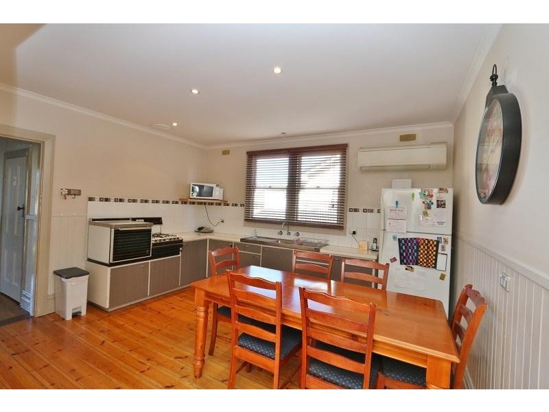 18  Unwin Street, Kyabram VIC 3620