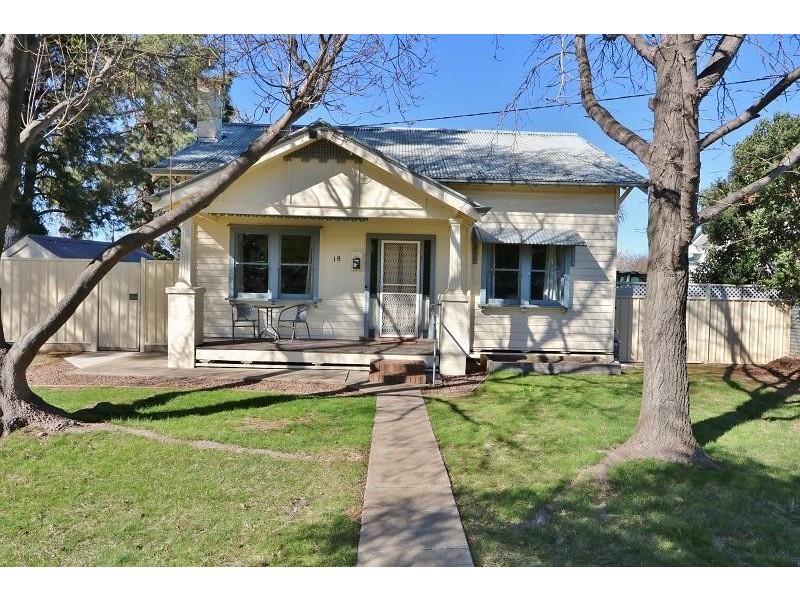 18  Unwin Street, Kyabram VIC 3620