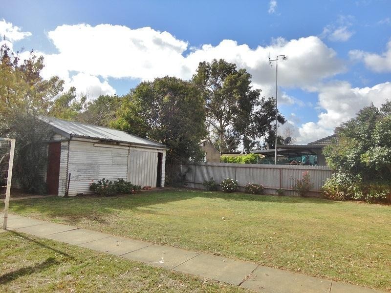 65 Fenaughty Street, Kyabram VIC 3620