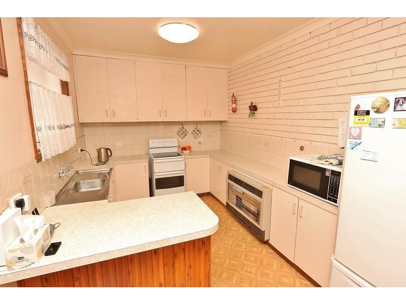 13 Bond Street, Kyabram VIC 3620