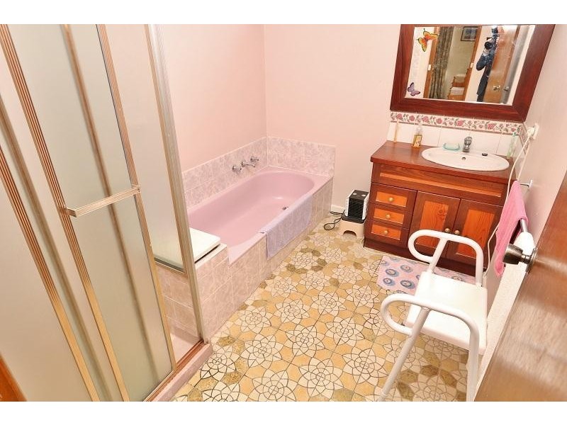 13 Bond Street, Kyabram VIC 3620