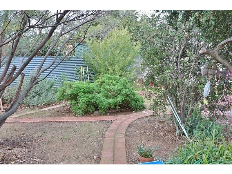 13 Bond Street, Kyabram VIC 3620