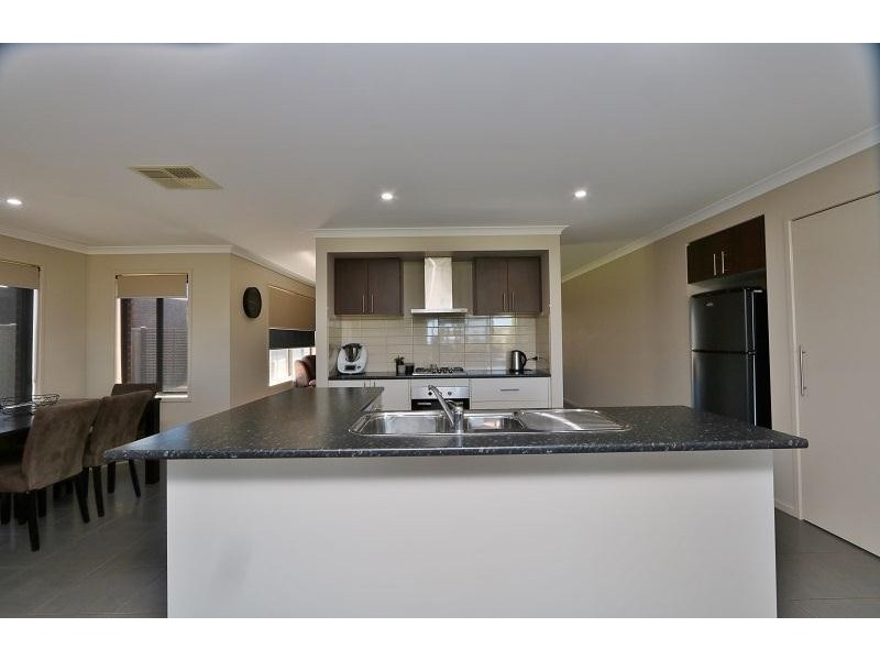 5 Alan Charlton Drive, Tongala VIC 3621