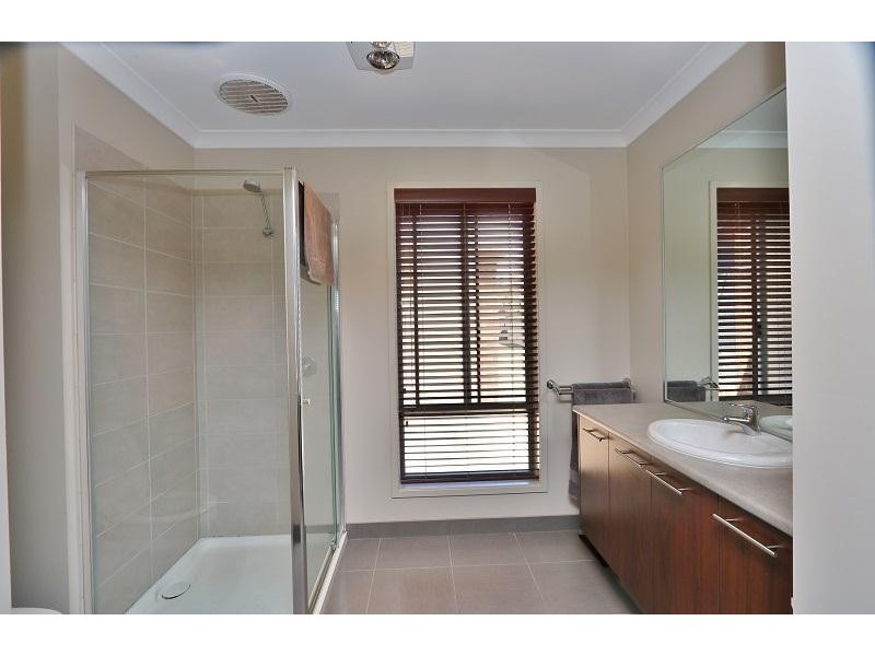 5 Alan Charlton Drive, Tongala VIC 3621