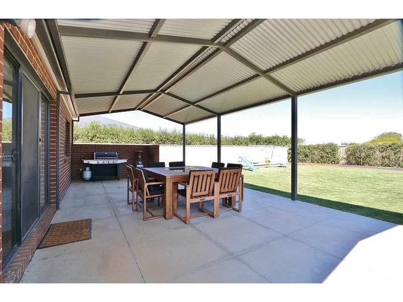 5 Alan Charlton Drive, Tongala VIC 3621