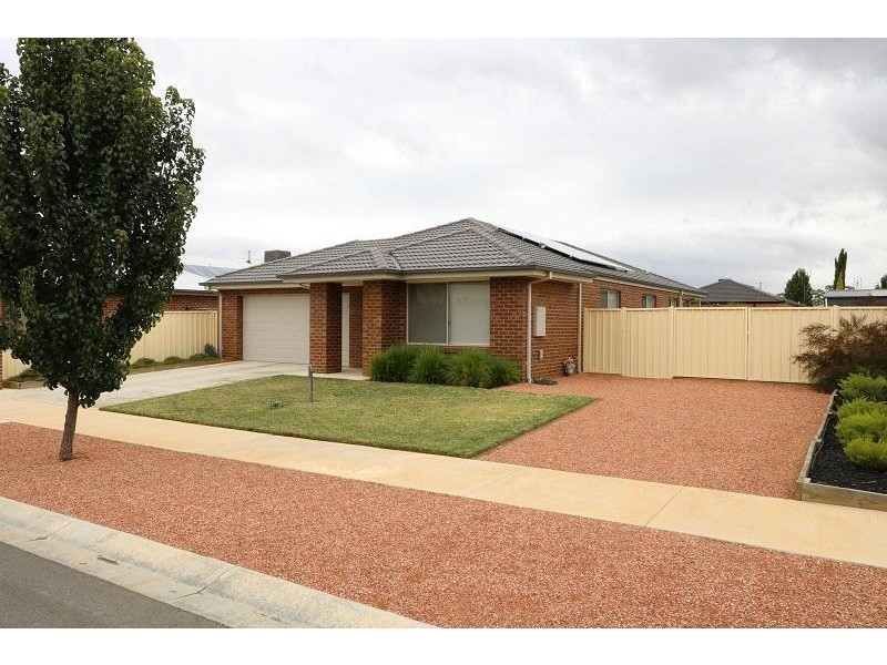 34 Waratah Street, Kyabram VIC 3620