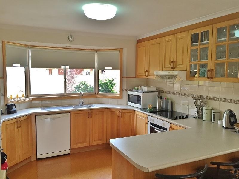 4 Henley Close, Kyabram VIC 3620