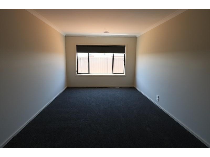 20  Kangaroo Drive, Kyabram VIC 3620