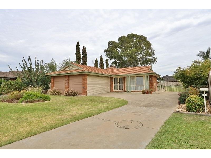 3  Byrnola Court, Kyabram VIC 3620