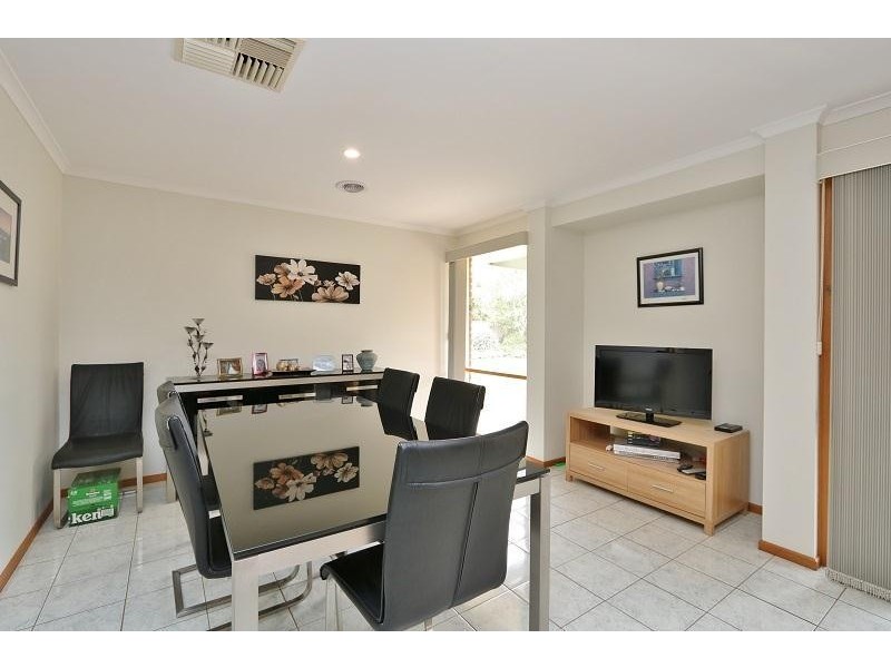 3  Byrnola Court, Kyabram VIC 3620