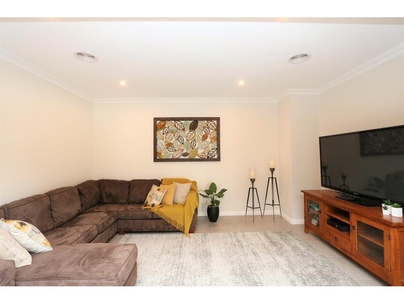 2/24 Fischer Street, Kyabram VIC 3620