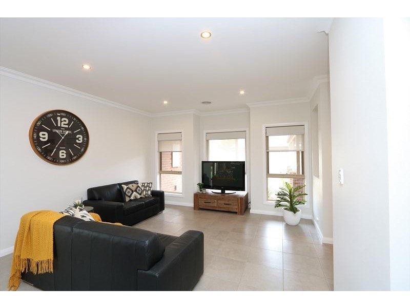 2/24 Fischer Street, Kyabram VIC 3620