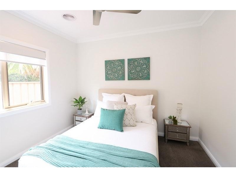 2/24 Fischer Street, Kyabram VIC 3620