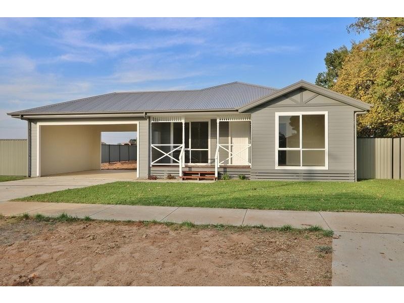 8 O’Keefe Street, Kyabram VIC 3620