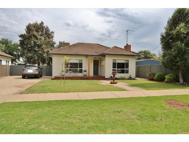 19 Racecourse Road, Kyabram VIC 3620