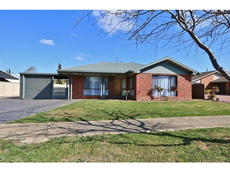 21 Tehan Avenue, Kyabram VIC 3620