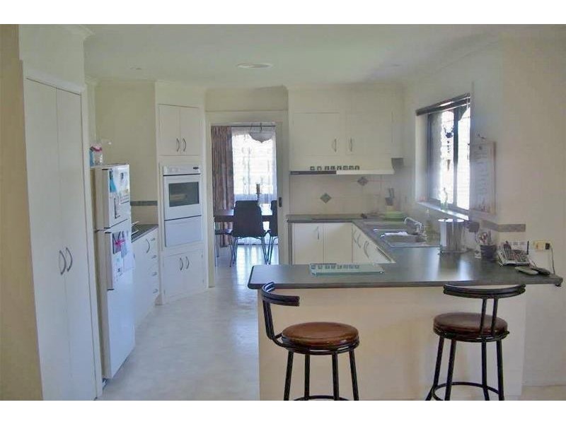 11 Tweddle Street, Kyabram VIC 3620