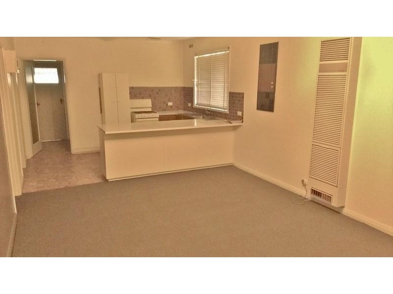 4/245 Fenaughty Street, Kyabram VIC 3620