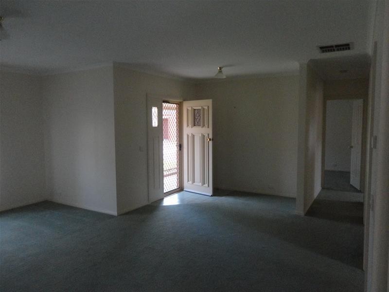 9/63-65 Lake Road, Kyabram VIC 3620