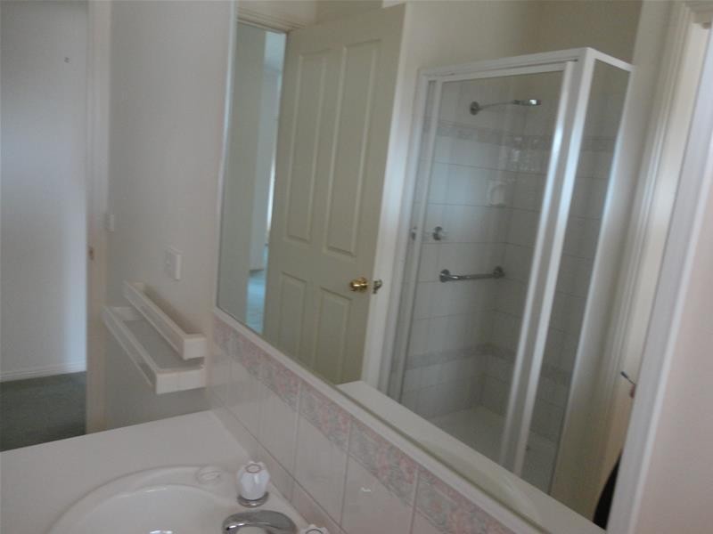 9/63-65 Lake Road, Kyabram VIC 3620