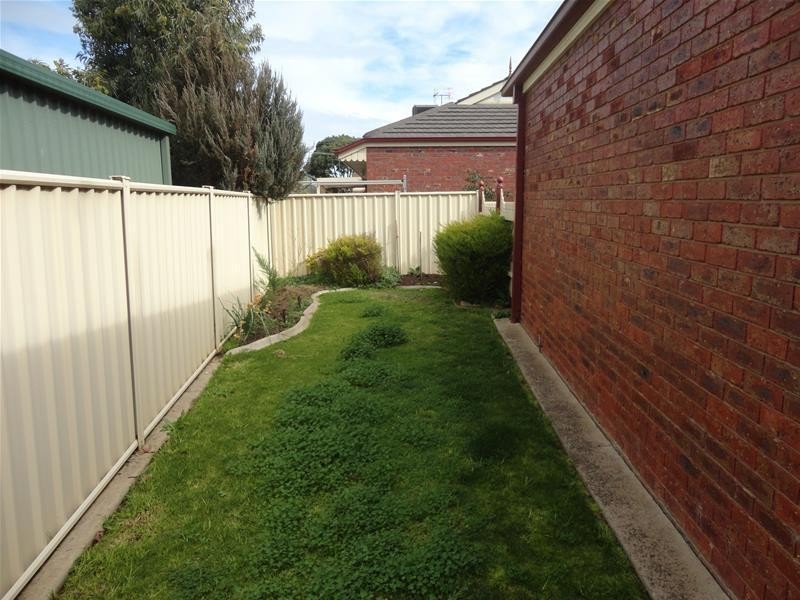 9/63-65 Lake Road, Kyabram VIC 3620