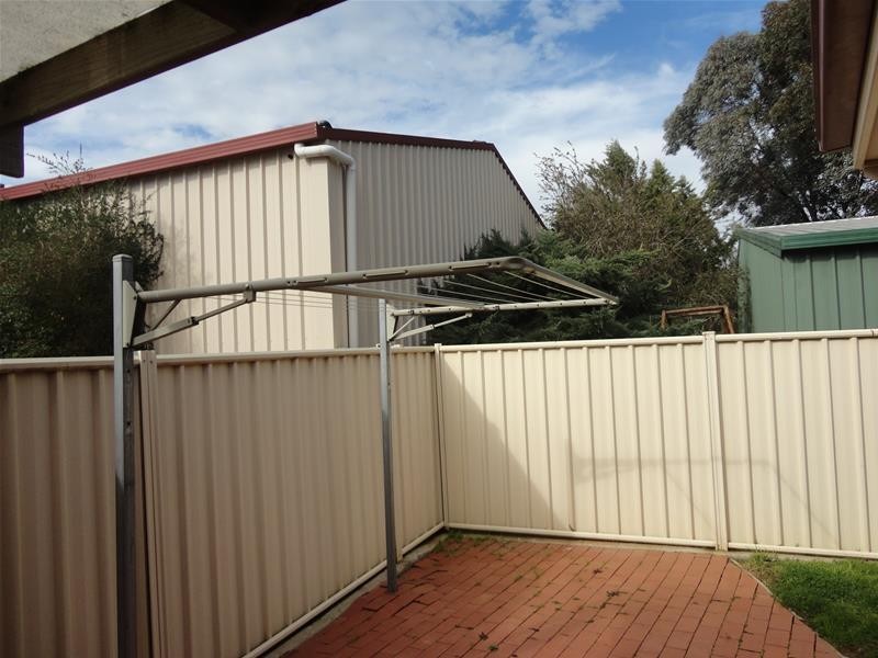 9/63-65 Lake Road, Kyabram VIC 3620