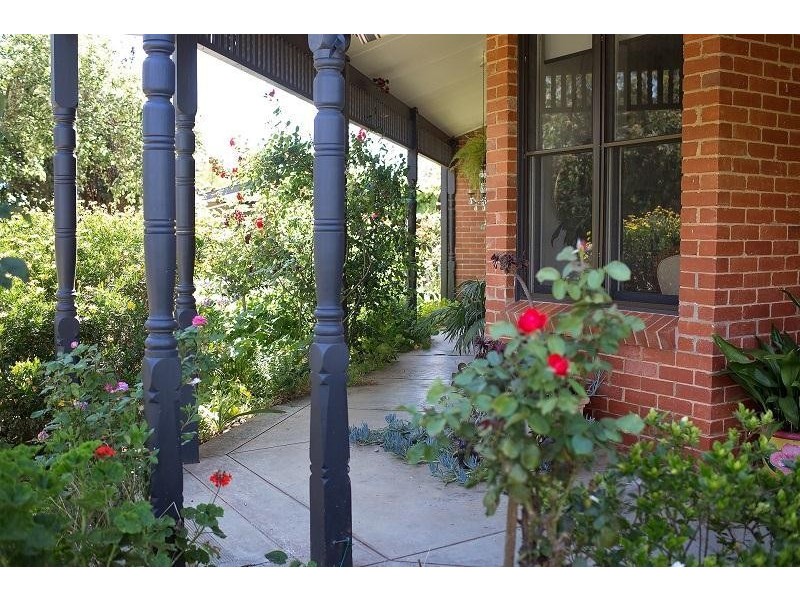 17 Saunders Street, Kyabram VIC 3620