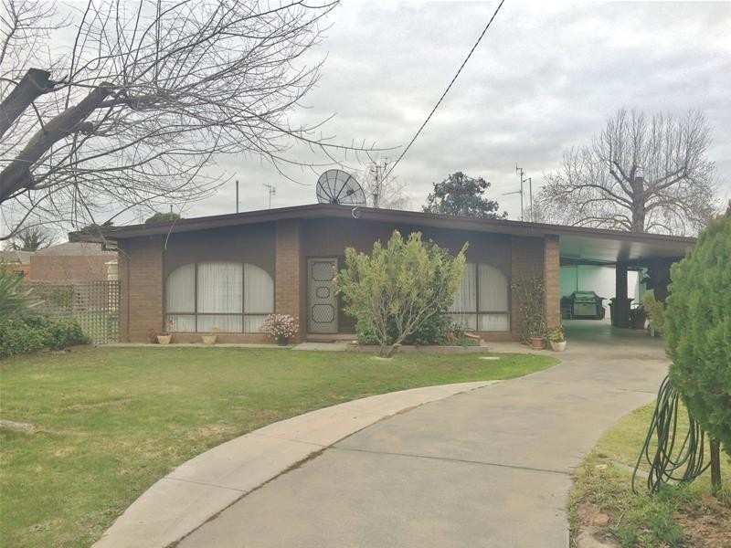 4  Earls Court, Kyabram VIC 3620