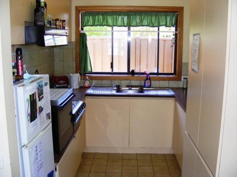 2/27 Julia Street, Kyabram VIC 3620