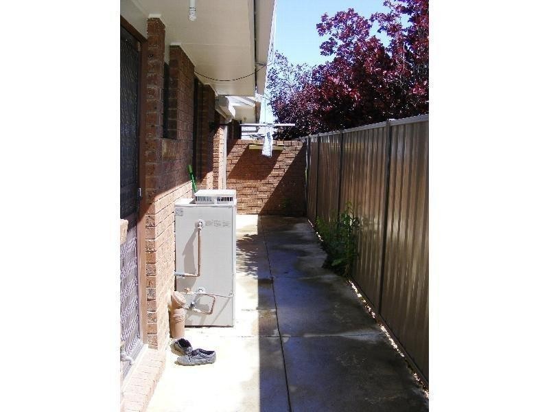 2/27 Julia Street, Kyabram VIC 3620