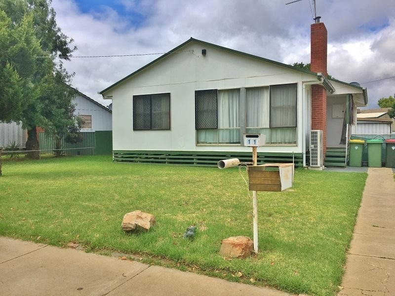 11 Lynton Crescent, Kyabram VIC 3620