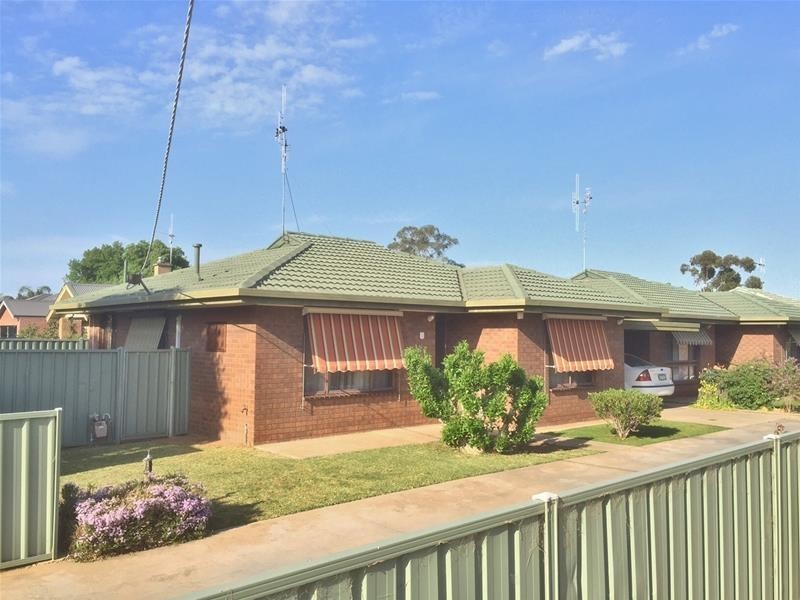 1/16 Halsem Street, Kyabram VIC 3620