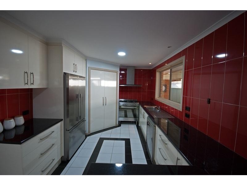 30  Brudenell Street, Stanhope VIC 3623